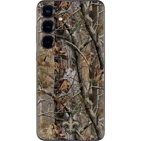 NFL New Orleans Saints Realtree AP Camo Galaxy S25 Skin